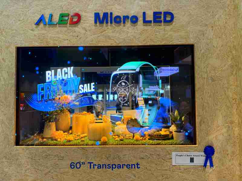 龙门国际60吋高透明度Micro LED显示器获”最佳Micro LED技术应用奖”，，将Micro LED面板透明化之设计特性极致发挥，，以可扩展性无缝拼接技术打造，，，具备600 nits全画面亮度、、、大于60%穿透率及超过NTSC 110%的优异广色域表现，，，，可依需求灵活应用于各种场域